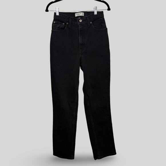 Abercrombie & FItch The 90's Straight Ultra High Rise Jeans - Picture 1 of 4